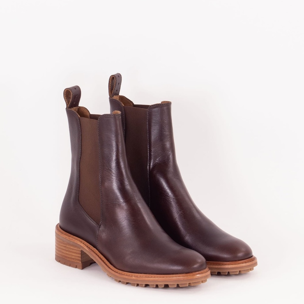 Elegant Brown Leather Ankle Boots